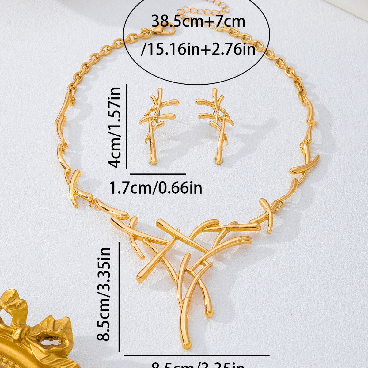 Line-Crossing Earrings And Necklace Set