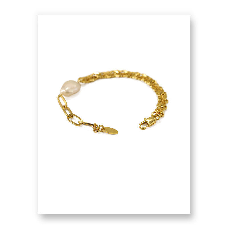 Chain stitching pearl bracelet