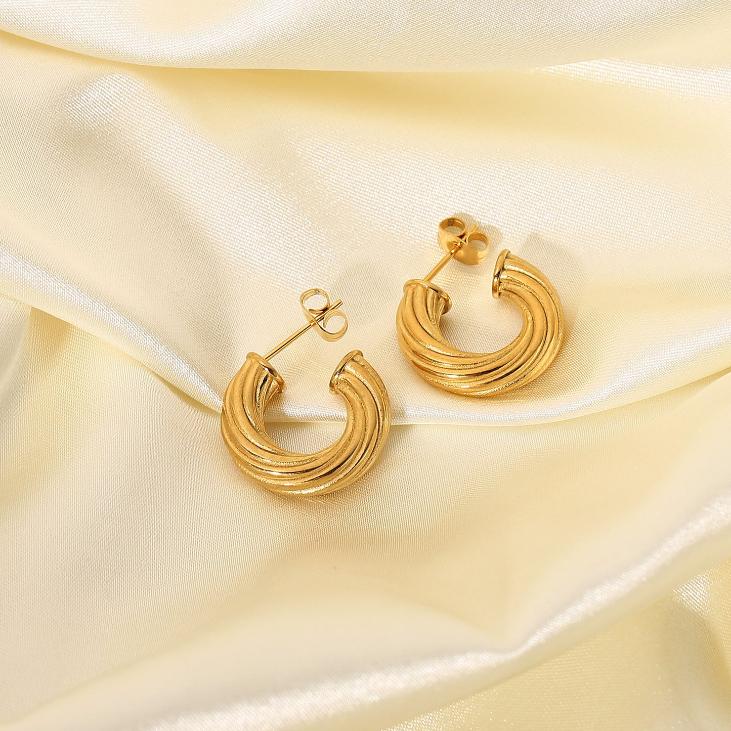 Fashionable Stainless Steel Twisted Earrings Titanium Steel Womens