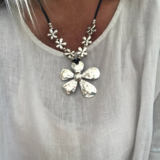 Retro Alloy Pendant Necklace For Women